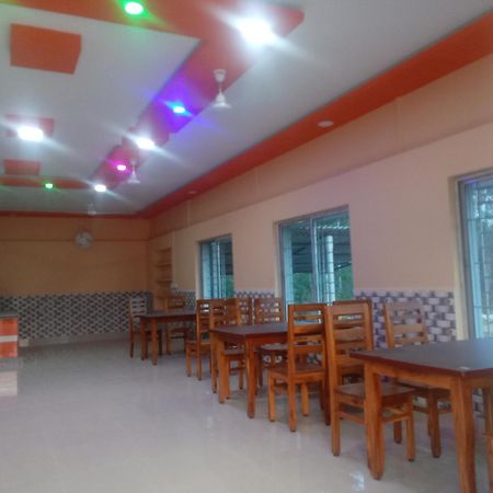 Hotel Olivia And Resort Bānkura Buitenkant foto